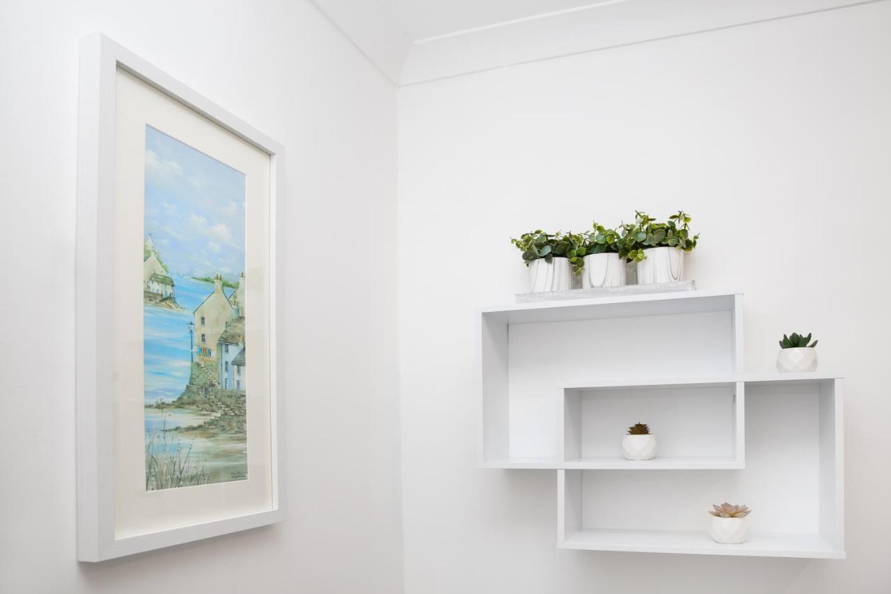 Marina View Guest House Ірвін Екстер'єр фото